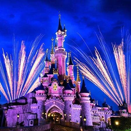Family Disneyland Apartment Маньи-ле-Онгр Экстерьер фото